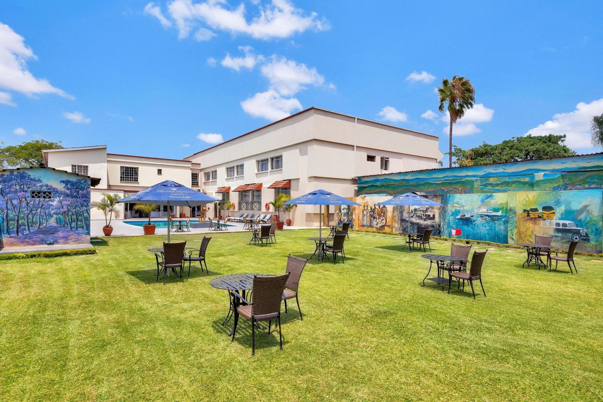 Protea Hotel By Marriott Blantyre Ryalls Ngoại thất bức ảnh