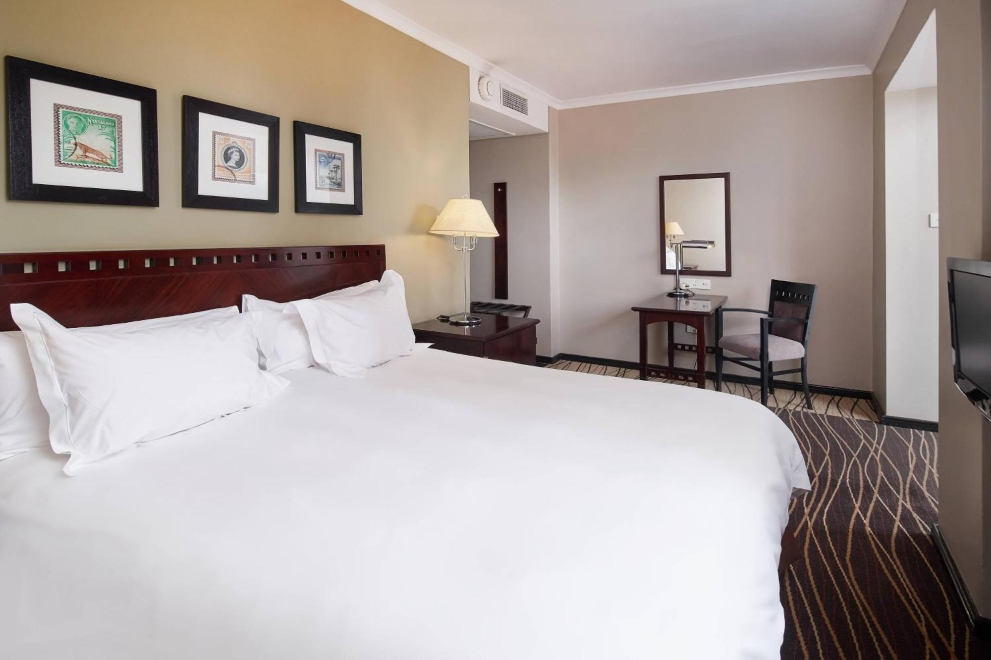 Protea Hotel By Marriott Blantyre Ryalls Ngoại thất bức ảnh