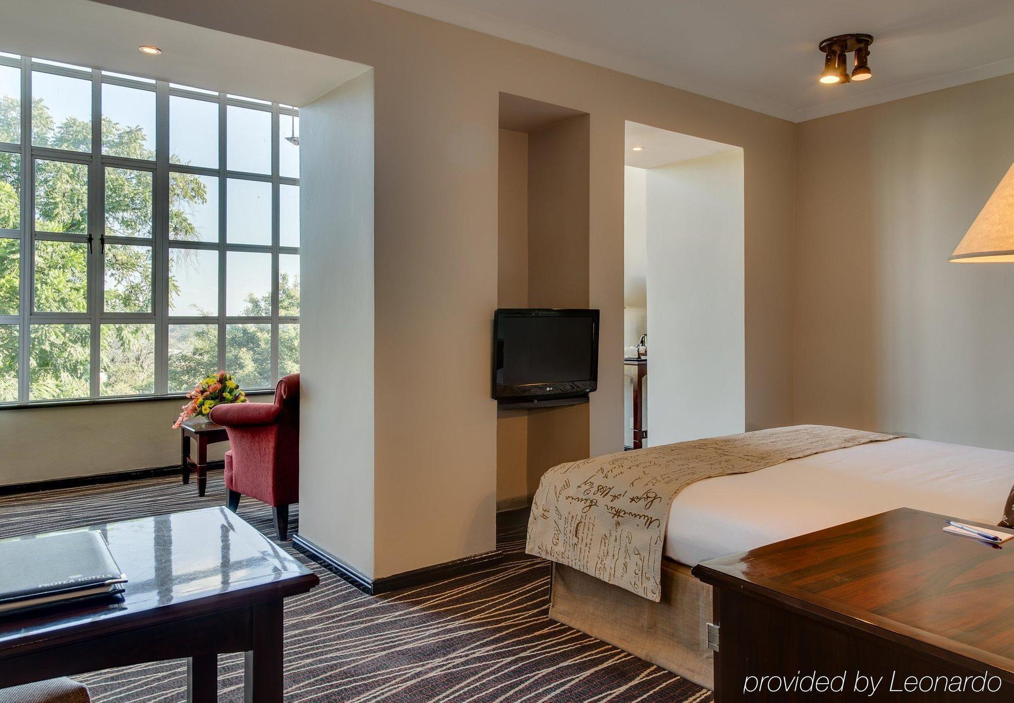 Protea Hotel By Marriott Blantyre Ryalls Ngoại thất bức ảnh